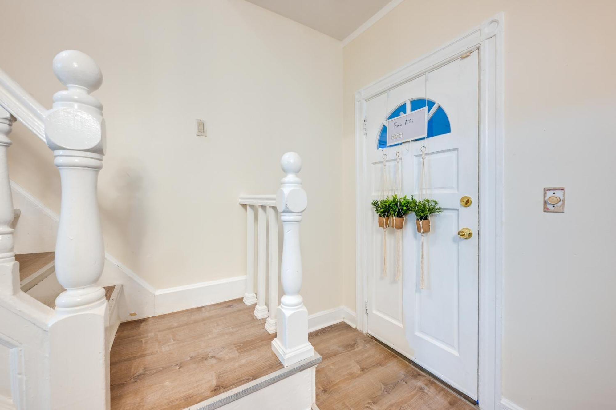 Charming Long Island Home With Fenced Yard! Freeport Zewnętrze zdjęcie