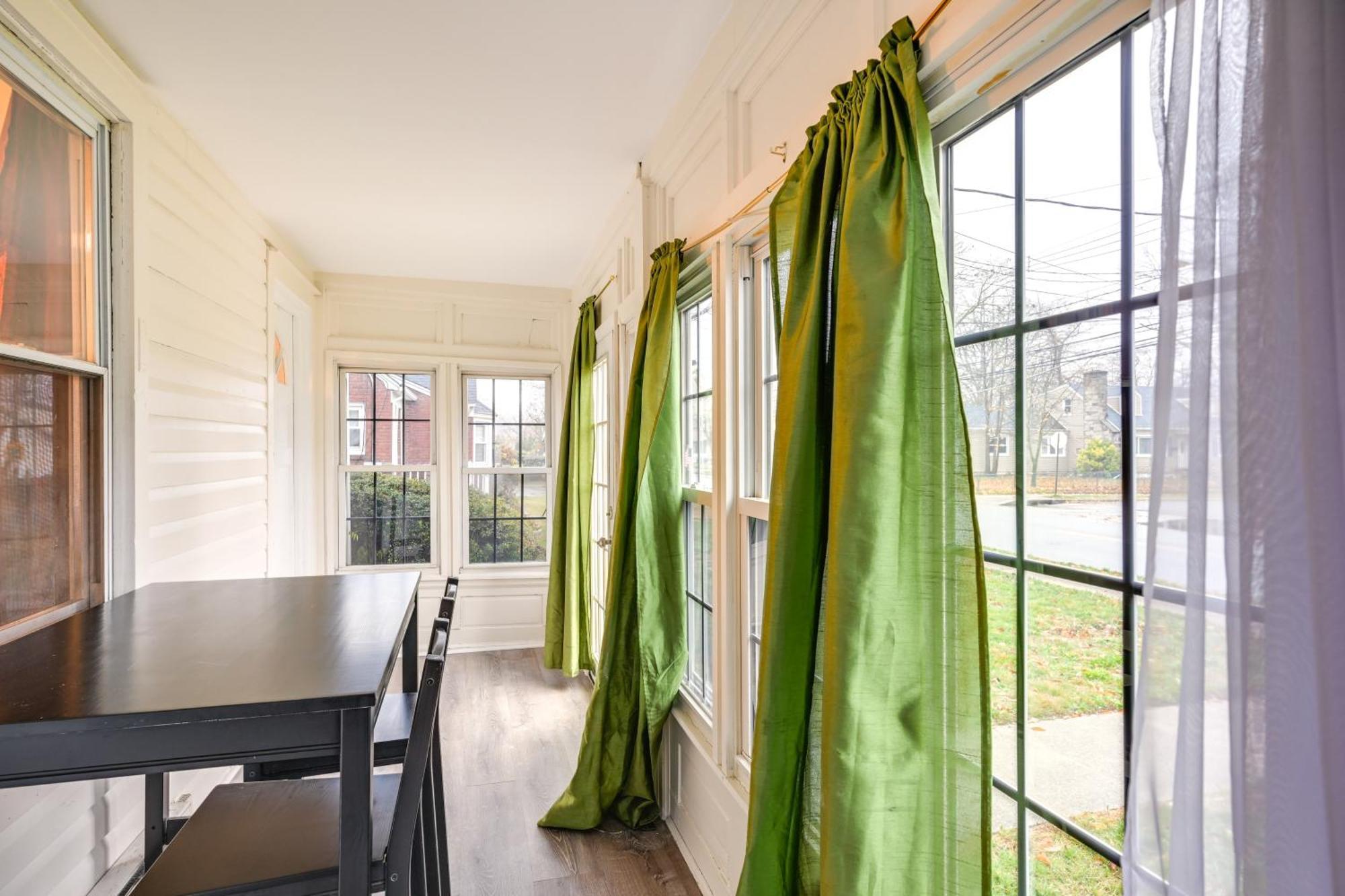 Charming Long Island Home With Fenced Yard! Freeport Zewnętrze zdjęcie