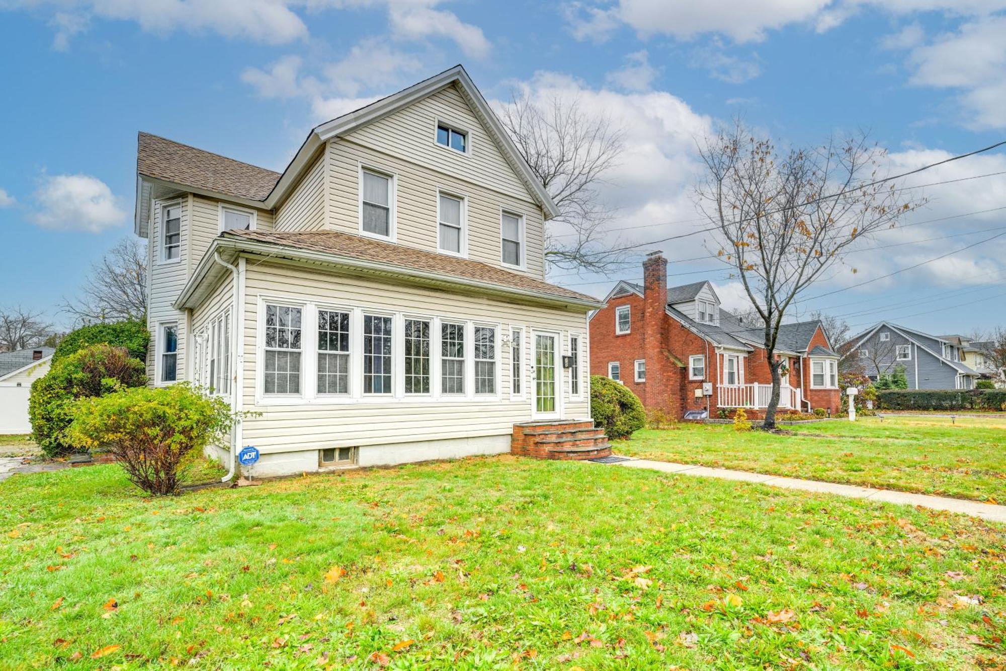 Charming Long Island Home With Fenced Yard! Freeport Zewnętrze zdjęcie